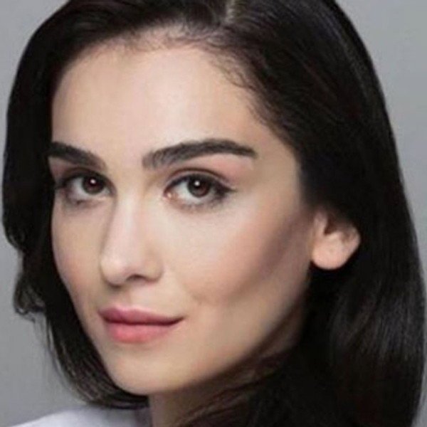Hande Kaptan