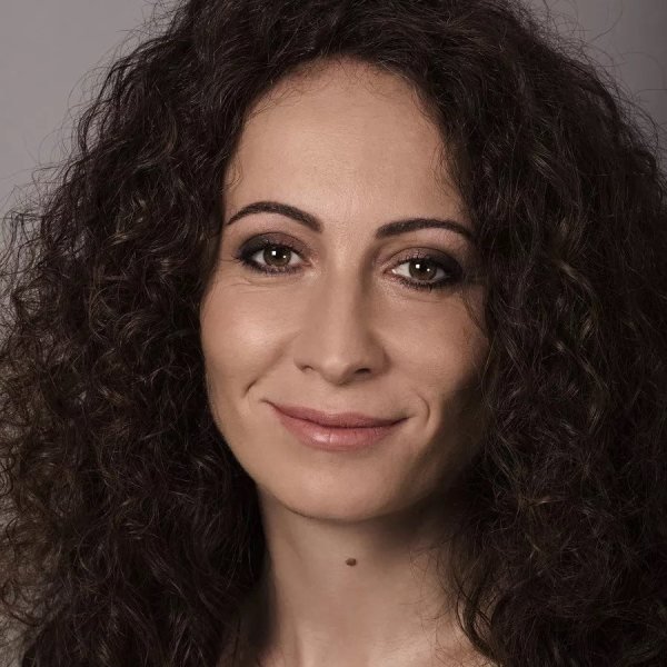 Sezin Bozacı